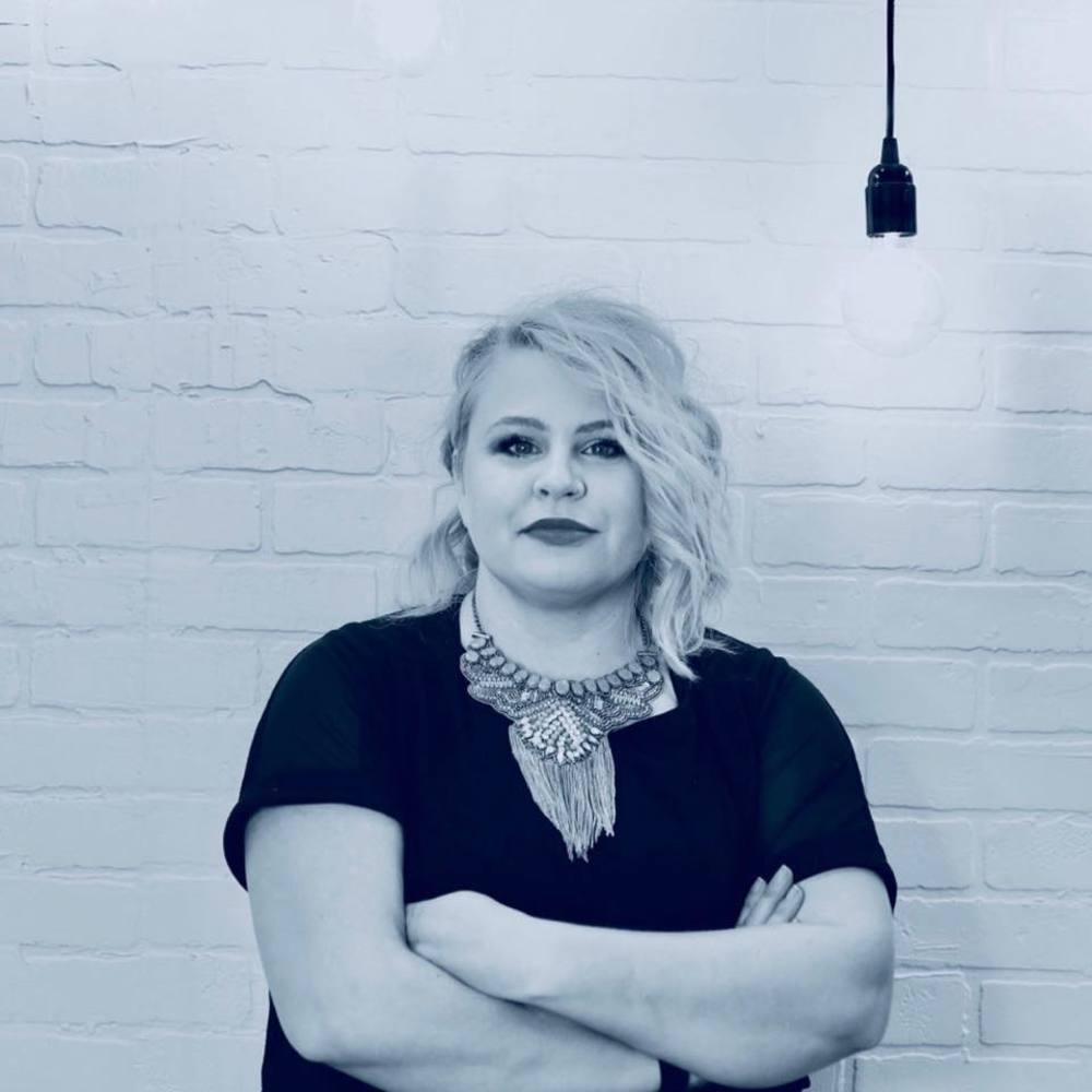 Meet your Posher, April